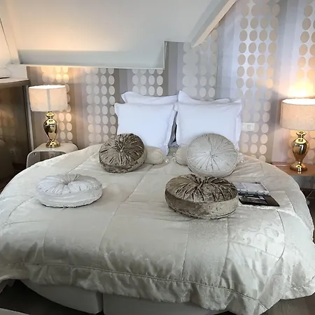 Domaine Du Grand Bec Oda ve Kahvaltı 4*