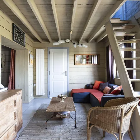 Domaine Du Grand Bec Oda ve Kahvaltı 4*