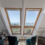 Domaine Du Grand Bec Bed and breakfast 4*