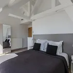 Domaine Du Grand Bec Bed and breakfast 4*