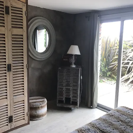 Domaine Du Grand Bec Nocleg ze śniadaniem