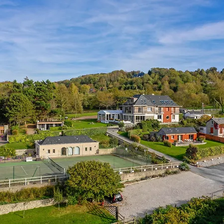 Domaine Du Grand Bec Panzió 4*