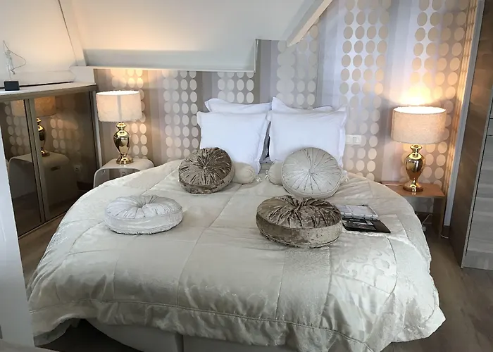 Domaine Du Grand Bec Nocleg ze śniadaniem 4*