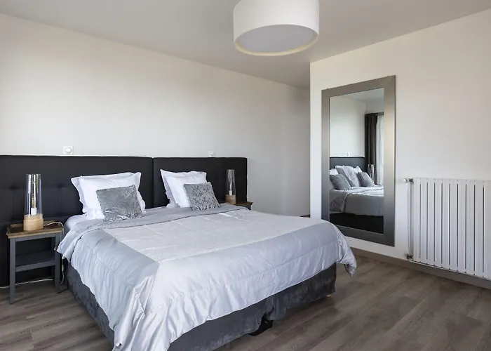 Domaine Du Grand Bec Bed and breakfast