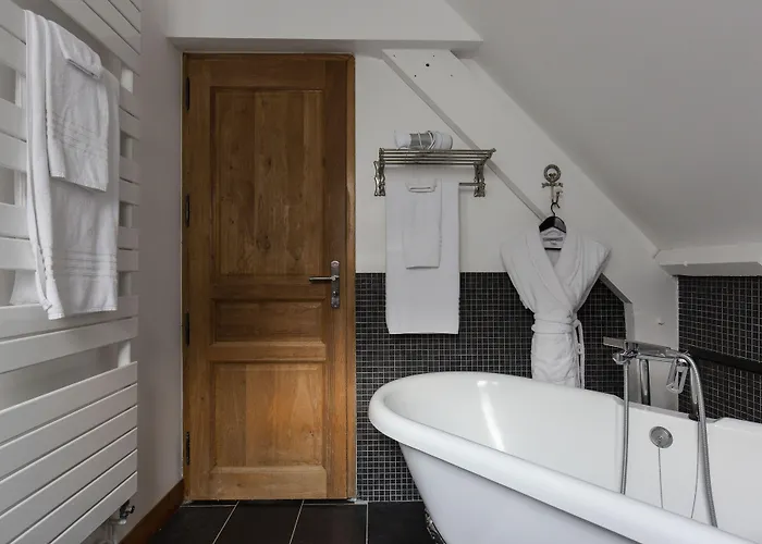 Domaine Du Grand Bec Bed and breakfast