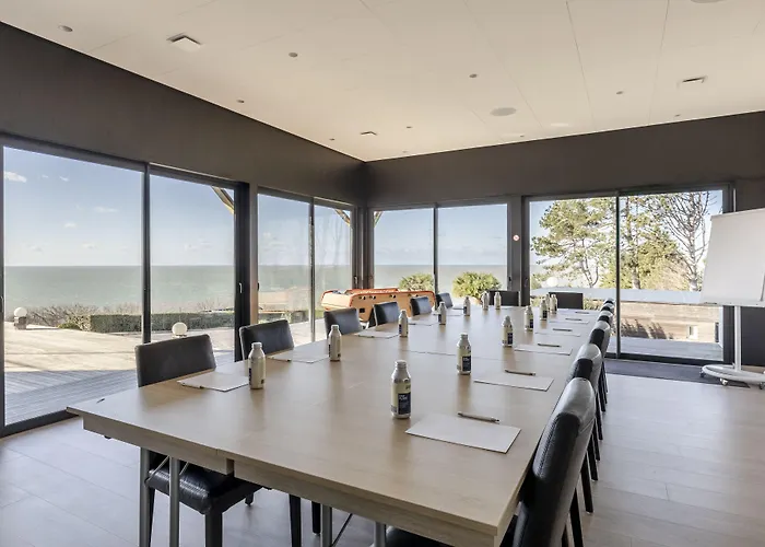 Domaine Du Grand Bec Bed and breakfast Villerville